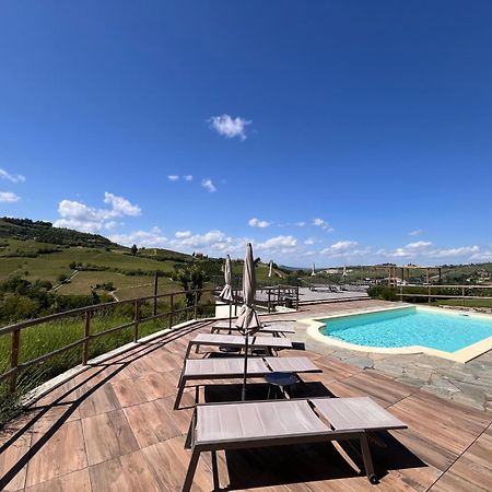 Le Cornici - Cascina Di Charme Hotel Diano d'Alba Exterior photo