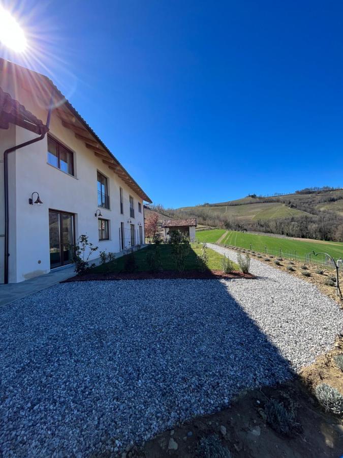 Le Cornici - Cascina Di Charme Hotel Diano d'Alba Exterior photo