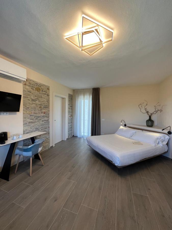 Le Cornici - Cascina Di Charme Hotel Diano d'Alba Exterior photo