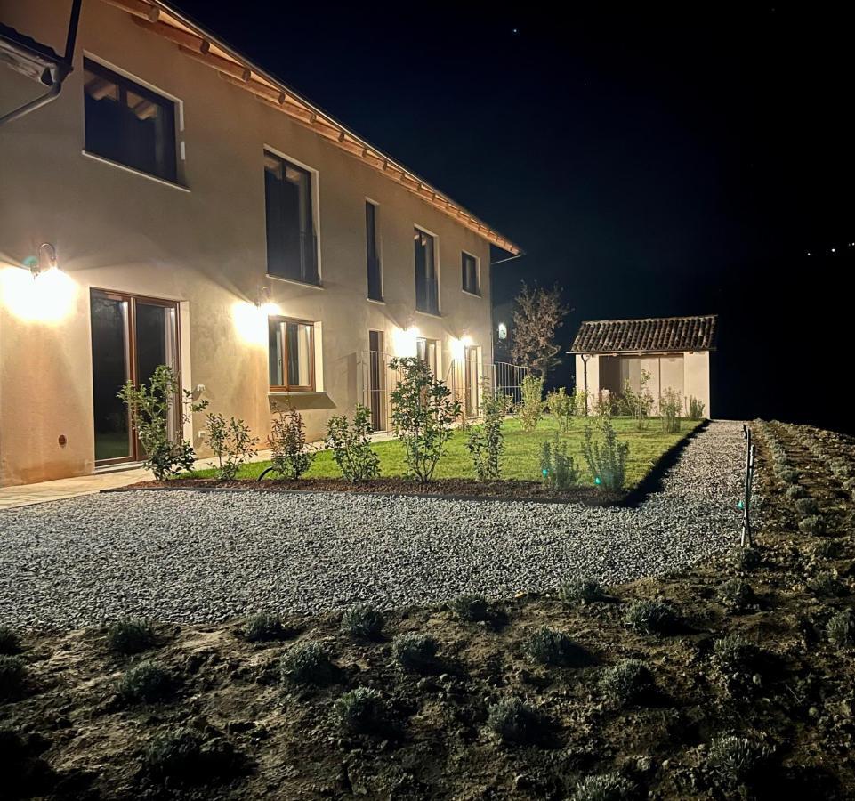 Le Cornici - Cascina Di Charme Hotel Diano d'Alba Exterior photo